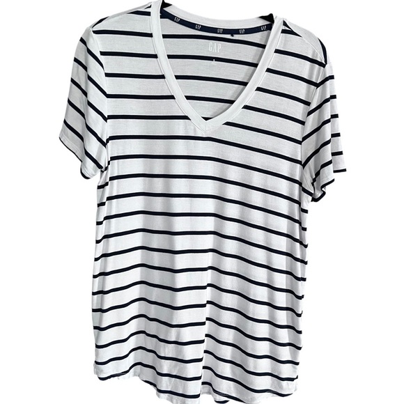 Preppy Stripe Bundle of Two Tops Navy White size Small - Picture 3 of 9
